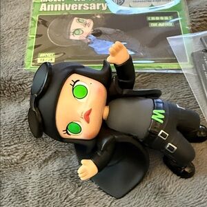 2 SECRETS in one !! Molly WB 100th Anniversary “Matrix” Figure and SSR Card.